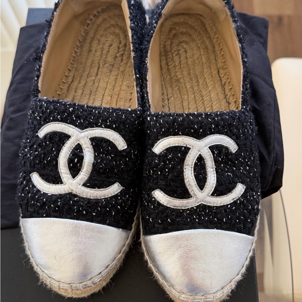 CHANEL Black and Silver Tweed Espadrilles